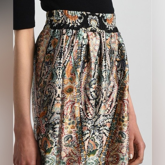 NWOT Molly bracken floral print pant - silky flowy style - very comfortable -  M - Picture 3 of 10